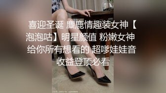 良家少妇露脸在家伺候大哥激情啪啪，从浴室玩到床上口交大鸡巴，后入抽插让大哥各种蹂躏爆草，浪叫呻吟不止