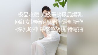 牛仔短裤大奶少妇脱掉衣服直接开操侧入后入猛烈撞击