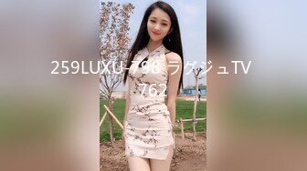 2/21最新 细腰翘起屁股后入上位骑乘上下套弄操的太爽美女很享受VIP1196