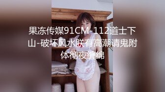 两个女人玩的都可以那么入戏