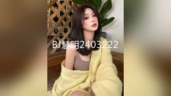 白丝伪娘 是不是觉得被我虐待了 母狗只要乖乖的等着被主人收拾就好想到主人我的小鸡巴总会不由自主的跳一下我可真贱