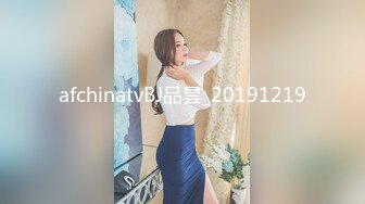 【新片速遞 】 卧龙凤雏- ❤️ Ts两大美妖对决，你艹我，我操你，酥爽的一匹！