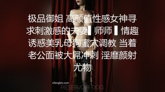   熟女妈妈 叫爸爸 爸爸 好吃 阿姨一蔬面一鸡吧 这是再给阿姨改善伙食啊  就是这火腿肠不够看