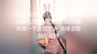  长发大眼美少妇，丰满大奶子柔软的很，脱光光自慰爆