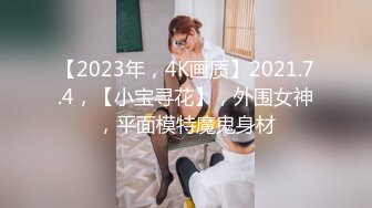 商场女厕全景偷拍二次入镜的清纯美女嫩穴拥有无与伦比的诱人优势 (2)